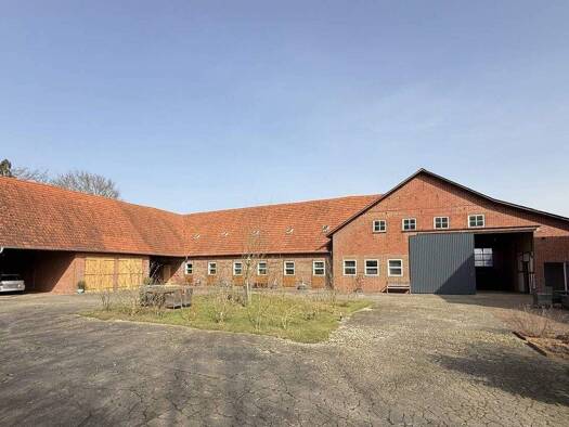 Einfamilienhaus zum Kauf 438.500 € 6 Zimmer 220 m² 12.043 m² Grundstück Barnstorf 49406