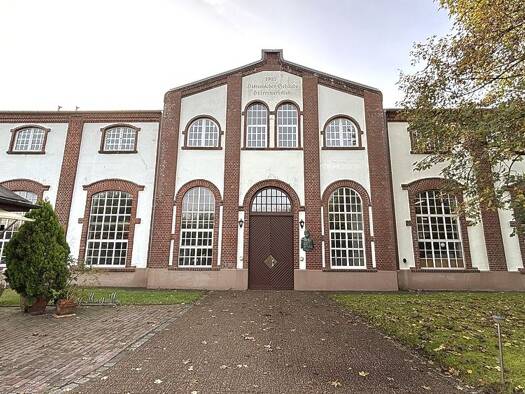 Bürogebäude zum Kauf als Kapitalanlage geeignet 1.875.000 € Innenhafen Wilhelmshaven 26389