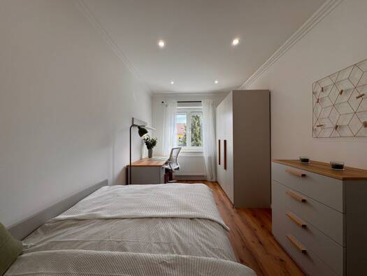 Wohnung zur Miete 695 € 3 Zimmer 11 m² Geschoss 2/2 frei ab sofort Colmarer Straße 1 Thalk.Obersendl.-Forsten-Fürstenr.-Solln München 81379