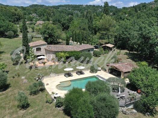 Haus zum Kauf 2.205.000 € 280 m² 15.000 m² Grundstück Fayence 83440