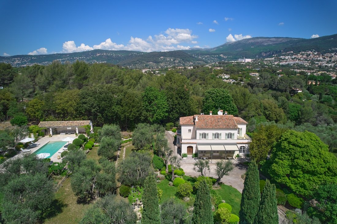 Einfamilienhaus zum Kauf 3.500.000 € 380 m²<br/>Wohnfläche 10.000 m²<br/>Grundstück Centre Ville Sud Ouest GRASSE 06130