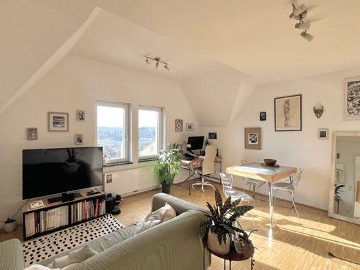 Wohnung zur Miete 800 € 2 Zimmer 58 m² Geschoss 2/3 frei ab 15.11.2026 Untertürkheim Stuttgart 70327