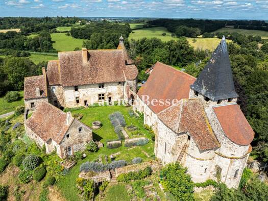 Land-/Forstwirtschaft zum Kauf 895.000 € 214.559 m² Grundstück Châtelperron 03220