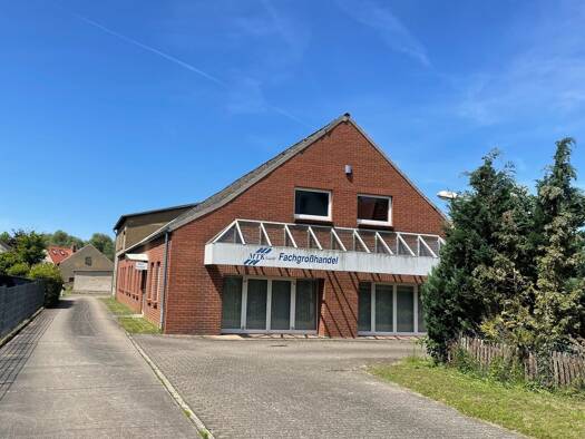 Halle/Industriefläche zum Kauf provisionsfrei als Kapitalanlage geeignet 340.000 € 2.045 m² Crivitz 19089