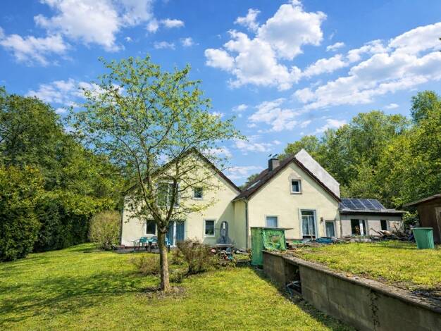 Mehrfamilienhaus zum Kauf 350.000 € 10 Zimmer 280 m² 1.468 m² Grundstück Nentmannsdorf Bahretal 01819