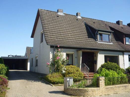 Doppelhaushälfte zum Kauf 390.000 € 6 Zimmer 109 m² 729 m² Grundstück frei ab sofort Emmelndorf Seevetal 21218