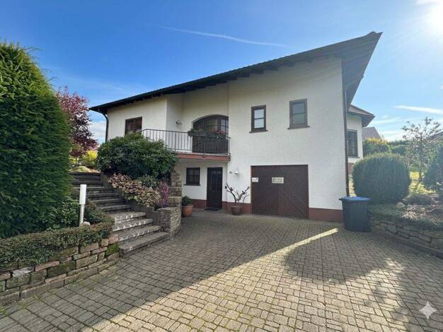 Betreutes Wohnen zum Kauf als Kapitalanlage geeignet 599.000 € 226 m² 3.348 m² Grundstück Zerf 54314