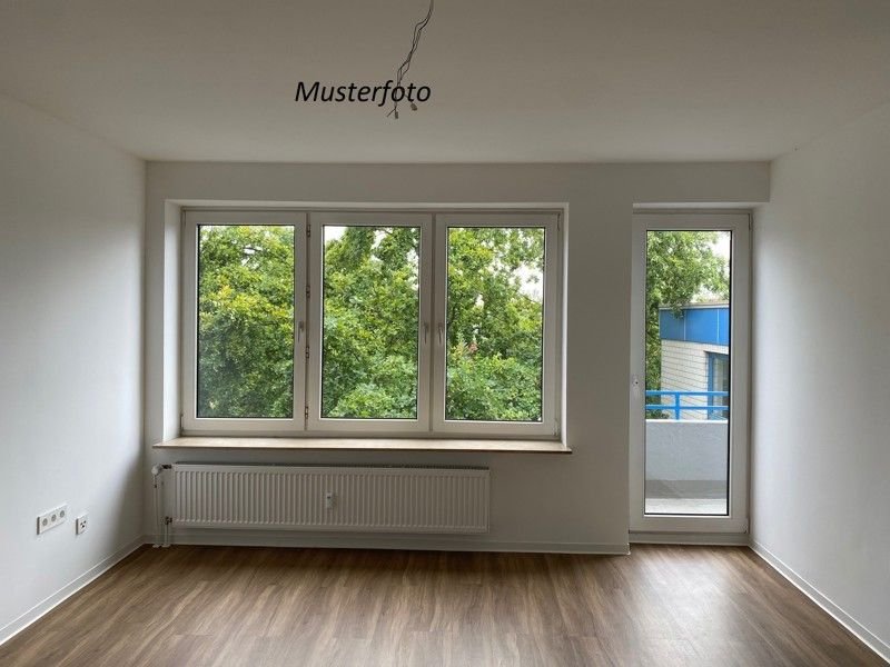 Wohnung zur Miete 785,13 € 3 Zimmer 78,2 m²<br/>Wohnfläche 3.<br/>Geschoss 16.11.2024<br/>Verfügbarkeit Eleonorenring 5 Bad Nauheim - Kernstadt Bad Nauheim 61231