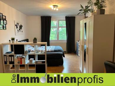 Wohnung zur Miete 670 € 4 Zimmer 106 m² 3. Geschoss frei ab 01.10.2025 Wörthstraße 13 Innenstadt Hof 95028