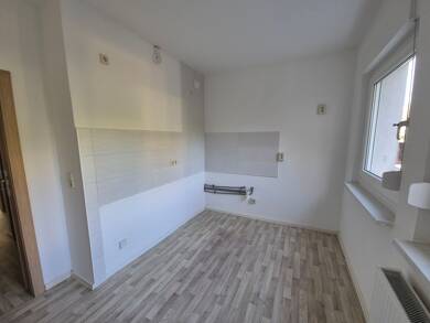 Wohnung zur Miete 519 € 4 Zimmer 86,5 m² EG Jahnstr. 13 Crimmitschau Crimmitschau 08451