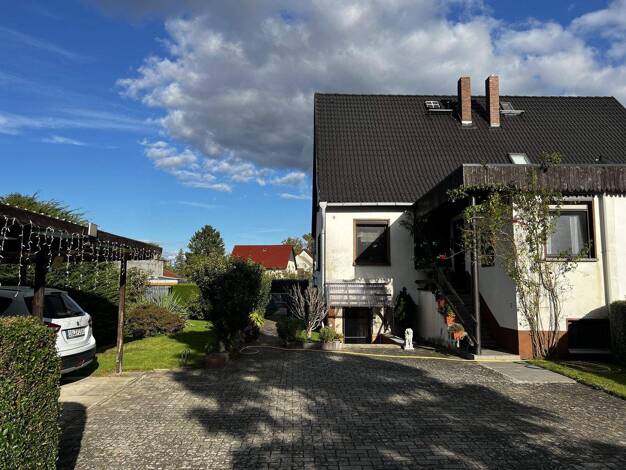 Doppelhaushälfte zum Kauf 159.000 € 4 Zimmer 99 m² 606 m² Grundstück Tettau 01945