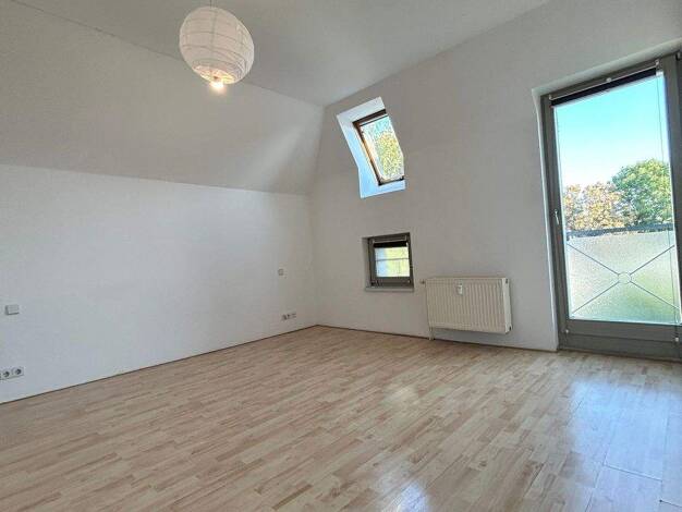 Wohnung zur Miete 460 € 2 Zimmer 69 m² 5. Geschoss frei ab sofort Lutherstraße 13 Sudenburg Magdeburg 39112