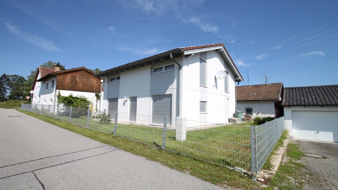 Haus zum Kauf 390.000 € 4 Zimmer 120 m²<br/>Wohnfläche 361 m²<br/>Grundstück Vilshofen Vilshofen 94474