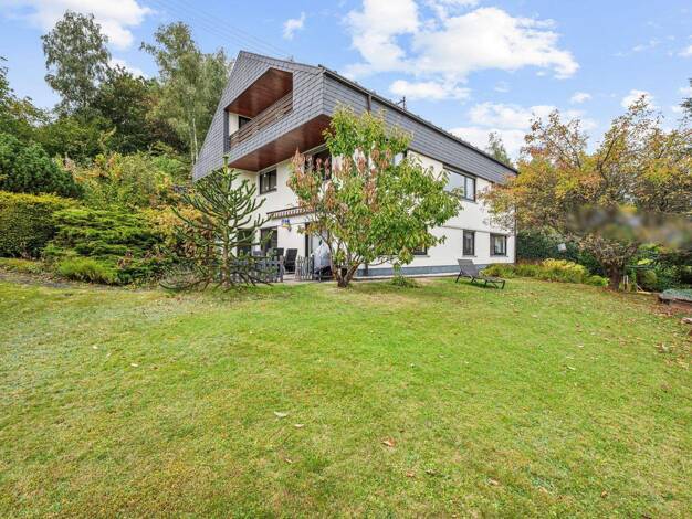 Einfamilienhaus zum Kauf 395.000 € 9 Zimmer 300 m² 811 m² Grundstück Allenbach Hilchenbach 57271