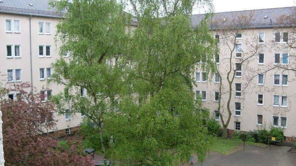 Wohnung zur Miete 710 € 2,5 Zimmer 61,9 m² 4. Geschoss frei ab 08.03.2026 Sulzbacher Straße 21 Gärten b Wöhrd Nürnberg 90489