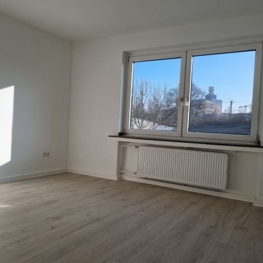 Wohnung zur Miete 515 € 3 Zimmer 73 m²<br/>Wohnfläche 4.<br/>Geschoss ab sofort<br/>Verfügbarkeit Treibstr. 9 Hafen - Süd Dortmund 44147