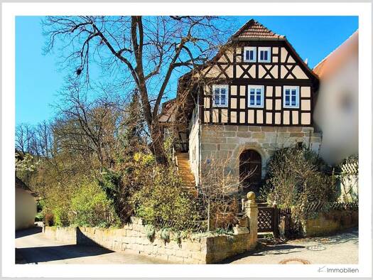 Einfamilienhaus zum Kauf 235.000 € 5,5 Zimmer 125 m² 341 m² Grundstück frei ab sofort Marktzeuln 96275