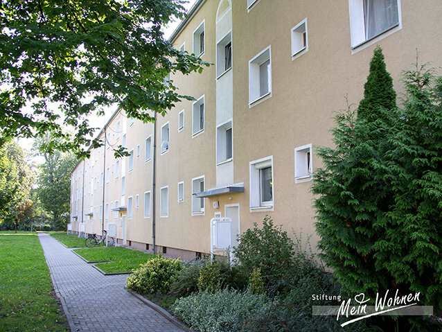 Wohnung zur Miete 380 € 3 Zimmer 54,3 m²<br/>Wohnfläche 2.<br/>Geschoss 01.05.2025<br/>Verfügbarkeit Schillerweg 5 Bad Dürrenberg Bad Dürrenberg 06231