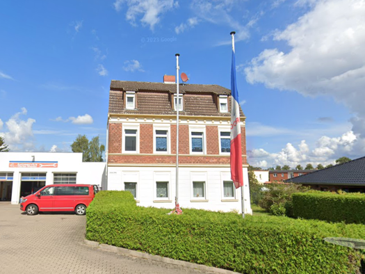 Mehrfamilienhaus zum Kauf 375.000 € 10 Zimmer 236 m² 1.948,5 m² Grundstück Grevesmühlen 23936