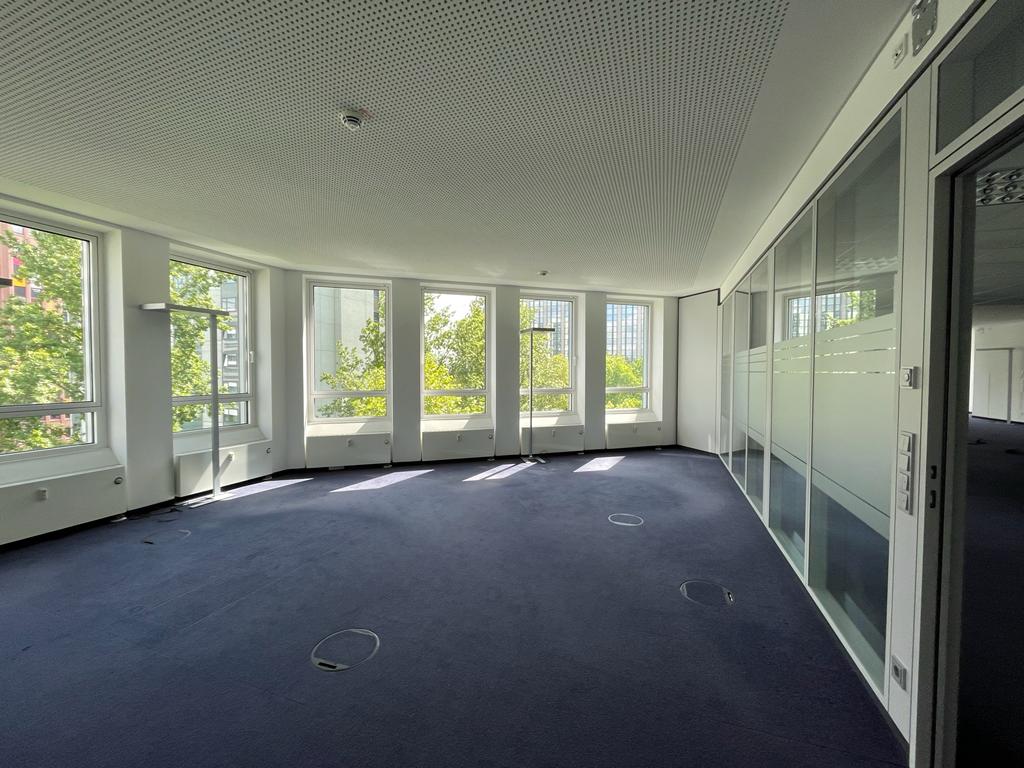 Bürofläche zur Miete 13 € 278 m²<br/>Bürofläche Oberlörick Düsseldorf 40547