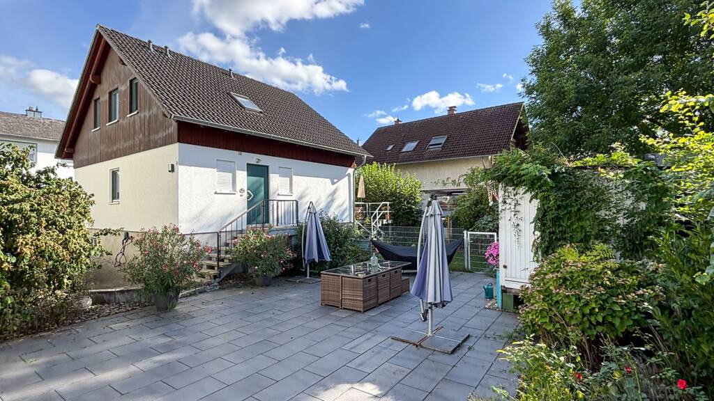 Einfamilienhaus zum Kauf 359.000 € 3 Zimmer 98,2 m² 425 m² Grundstück frei ab sofort Limburg 65549