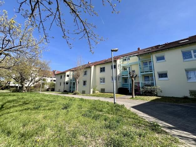 Wohnung zum Kauf 200.000 € 2,5 Zimmer 71,9 m² 2. Geschoss Bietigheim Bietigheim-Bissingen 74321