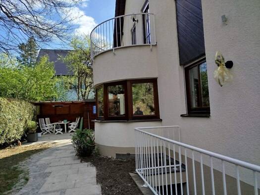 Doppelhaushälfte zur Miete 3.300 € 5 Zimmer 167 m² 575 m² Grundstück frei ab sofort Gräfelfing 82166