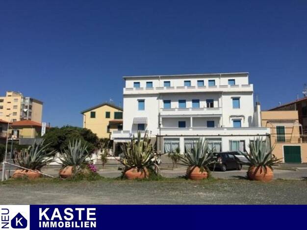 Haus zum Kauf 700.000 € 21 Zimmer 700 m² 533 m² Grundstück Rosignano Marittimo 57016