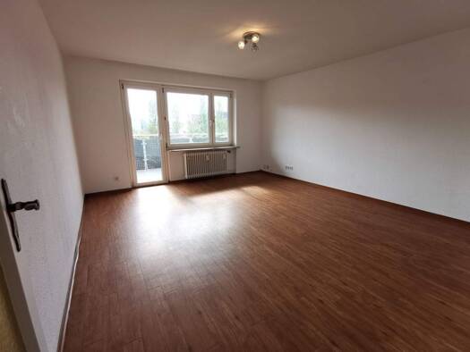 Wohnung zur Miete 750 € 3 Zimmer 86 m² 3. Geschoss frei ab sofort Triererstr.58 St Johann Saarbrücken 66111