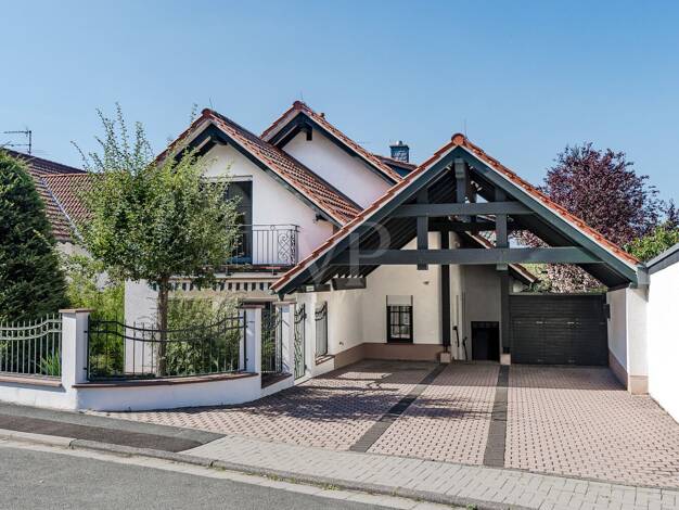 Mehrfamilienhaus zum Kauf 995.000 € 8 Zimmer 227 m² 659 m² Grundstück Wehrheim 61273