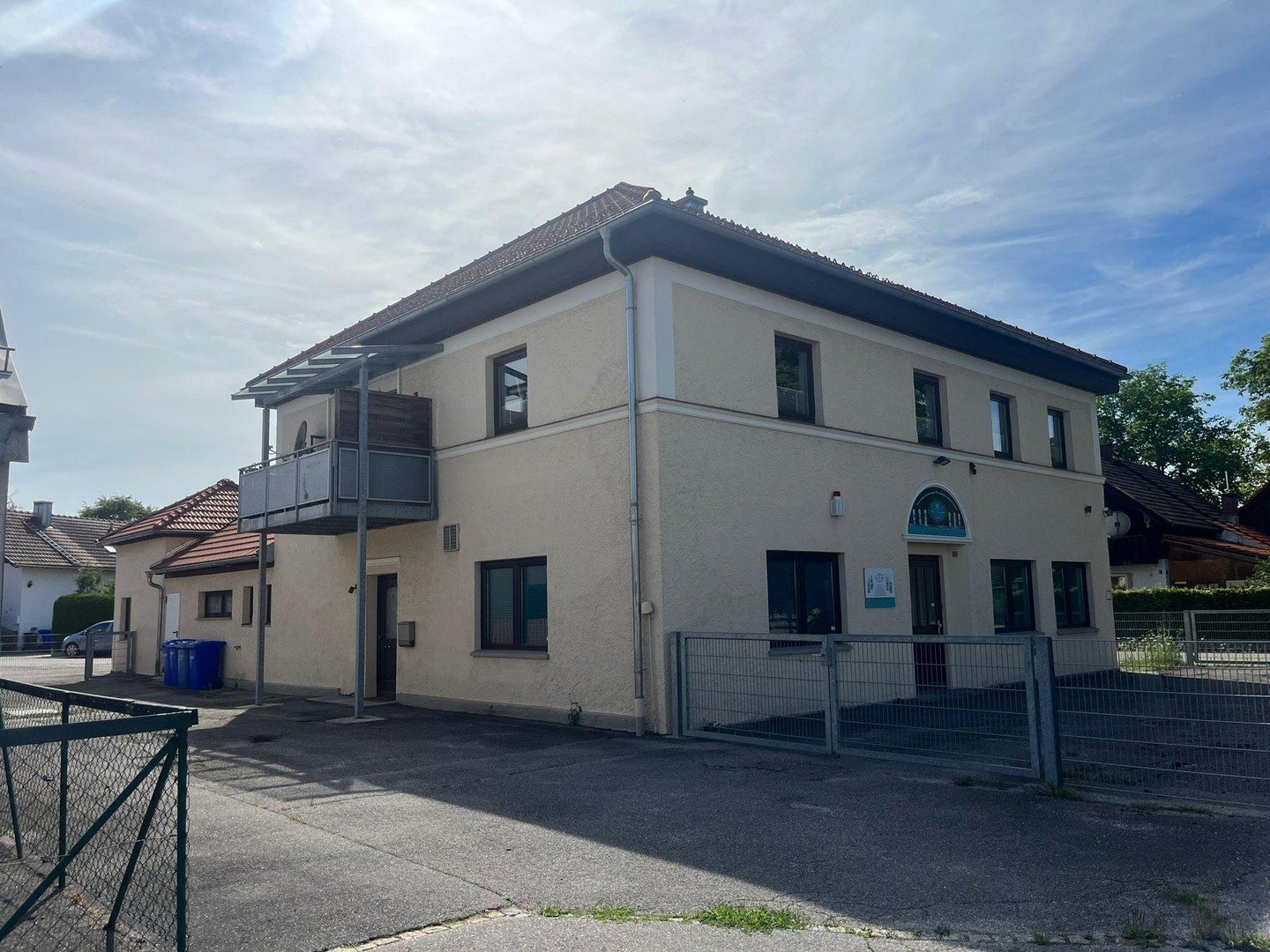 Mehrfamilienhaus zum Kauf provisionsfrei 590.000 € 12 Zimmer 237 m²<br/>Wohnfläche 900 m²<br/>Grundstück Fabrikstraße 31 Hart a. d. Alz Garching an der Alz 84518