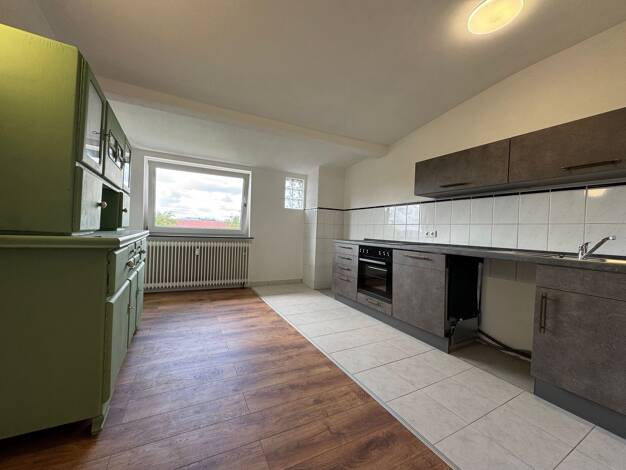 Wohnung zur Miete 650 € 3,5 Zimmer 105 m² Innenstadt Wilhelmshaven 26382