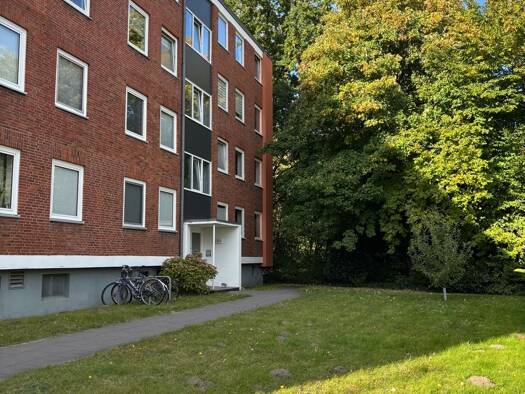 Wohnung zum Kauf provisionsfrei 208.000 € 2,5 Zimmer 69 m² Geschoss EG/3 Pinneberg 25421