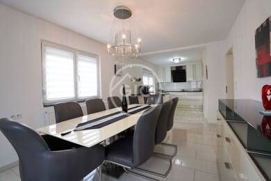 Stadthaus zum Kauf 1.199.000 € 6 Zimmer 255 m² 607 m² Grundstück Meckenbeuren Meckenbeuren 88074