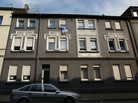 Mehrfamilienhaus zum Kauf als Kapitalanlage geeignet 390.000 € 15 Zimmer 359 m² 311 m² Grundstück Gelsenkirchen 45899