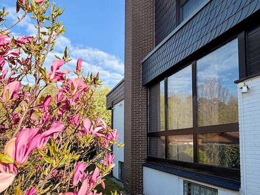 Haus zum Kauf 550.000 € 5 Zimmer 141 m² 2.585 m² Grundstück Marienwerder Herrenhausen - Stöcken 30419