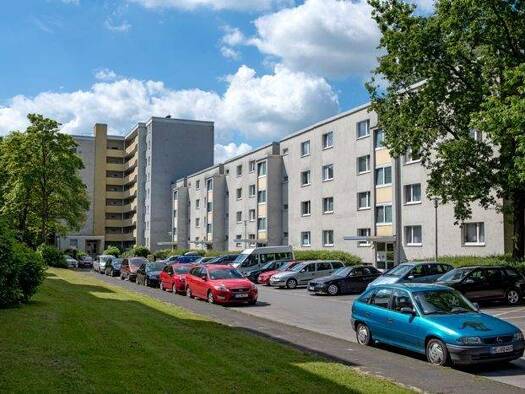 Wohnung zur Miete 824 € 3 Zimmer 70,4 m² 3. Geschoss frei ab 03.02.2026 Wilhelm-Leuschner-Straße 13 Baumberg Monheim 40789
