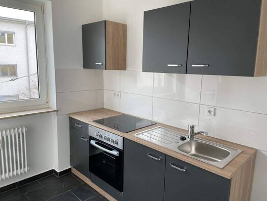 Wohnung zur Miete 450 € 1 Zimmer 35,9 m² 3. Geschoss frei ab 15.01.2026 Äußere Sulzbacher Straße Gärten b Wöhrd Nürnberg 90489