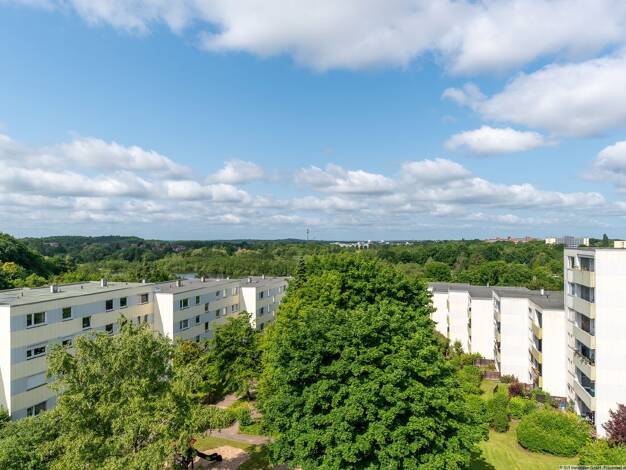 Wohnung zum Kauf 195.000 € 4 Zimmer 98 m² Kiel 24147