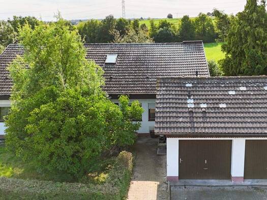 Einfamilienhaus zum Kauf 599.000 € 10 Zimmer 260 m² 638 m² Grundstück Gniebel Pliezhausen 72124