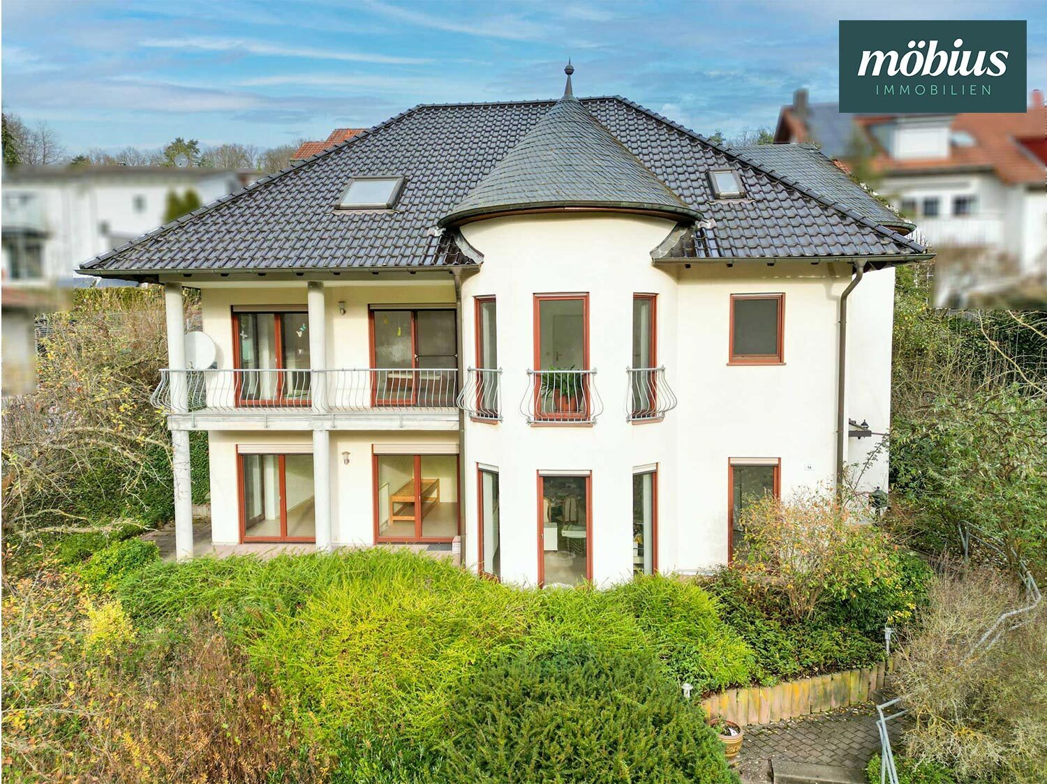 Mehrfamilienhaus zum Kauf 449.000 € 226,1 m²<br/>Wohnfläche 692 m²<br/>Grundstück Bad Salzschlirf 36364