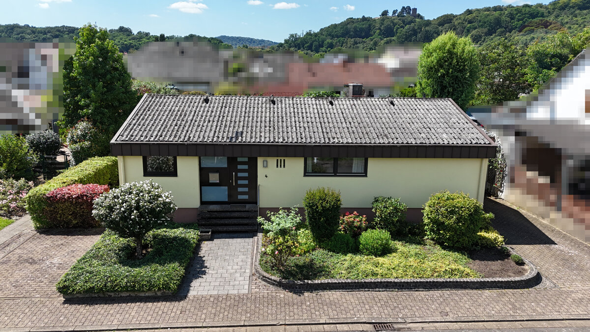 Bungalow zum Kauf 319.000 € 6 Zimmer 180 m²<br/>Wohnfläche 636 m²<br/>Grundstück Rehlingen Rehlingen-Siersburg 66780