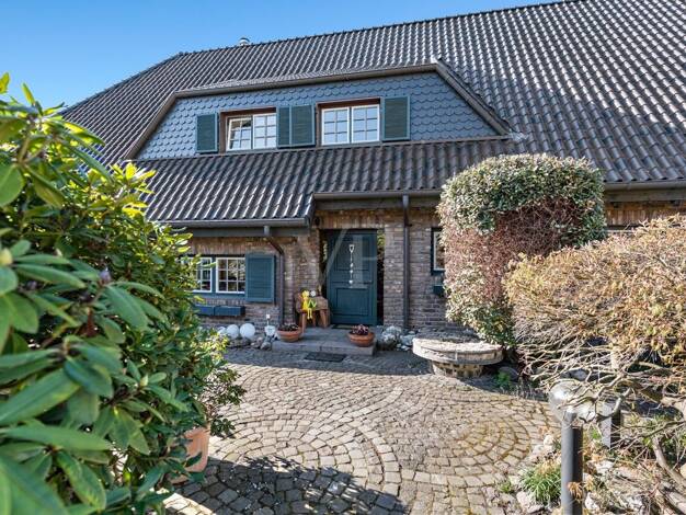 Einfamilienhaus zum Kauf 995.000 € 7 Zimmer 264 m² 2.058 m² Grundstück Broichweiden Würselen 52146