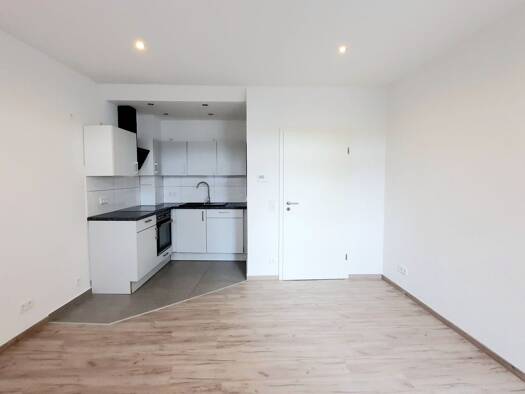Wohnung zur Miete 340 € 2 Zimmer 45,5 m² 2. Geschoss frei ab sofort Über den Steinen 10 Aschersleben Aschersleben 06449