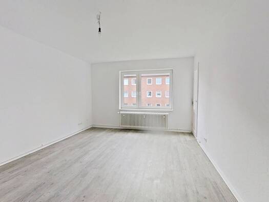 Wohnung zur Miete 539 € 3 Zimmer 63,4 m² 1. Geschoss frei ab 15.09.2026 Richthofenstraße 16 Rendsburg 24768