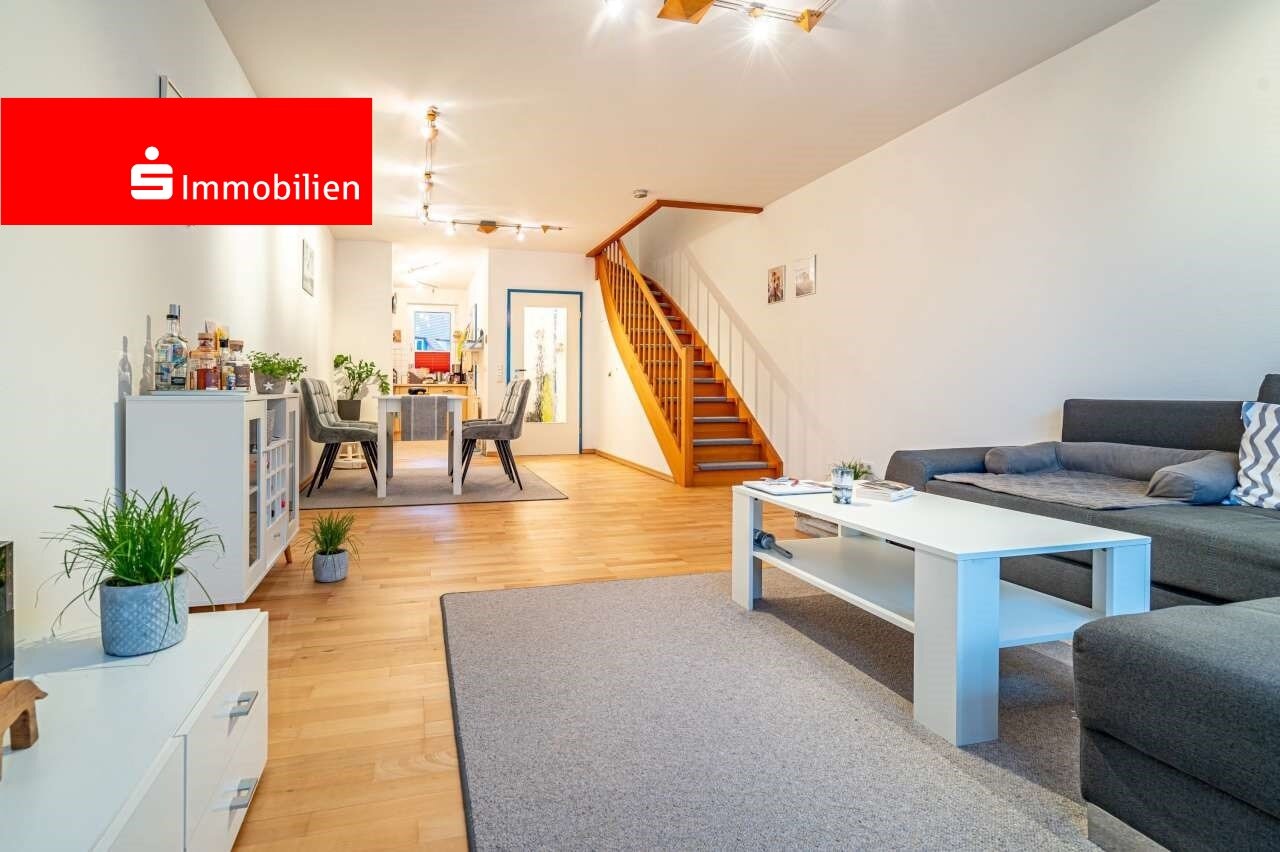 Wohnung zum Kauf 329.000 € 3 Zimmer 80,1 m²<br/>Wohnfläche 1.<br/>Geschoss Wedel 22880