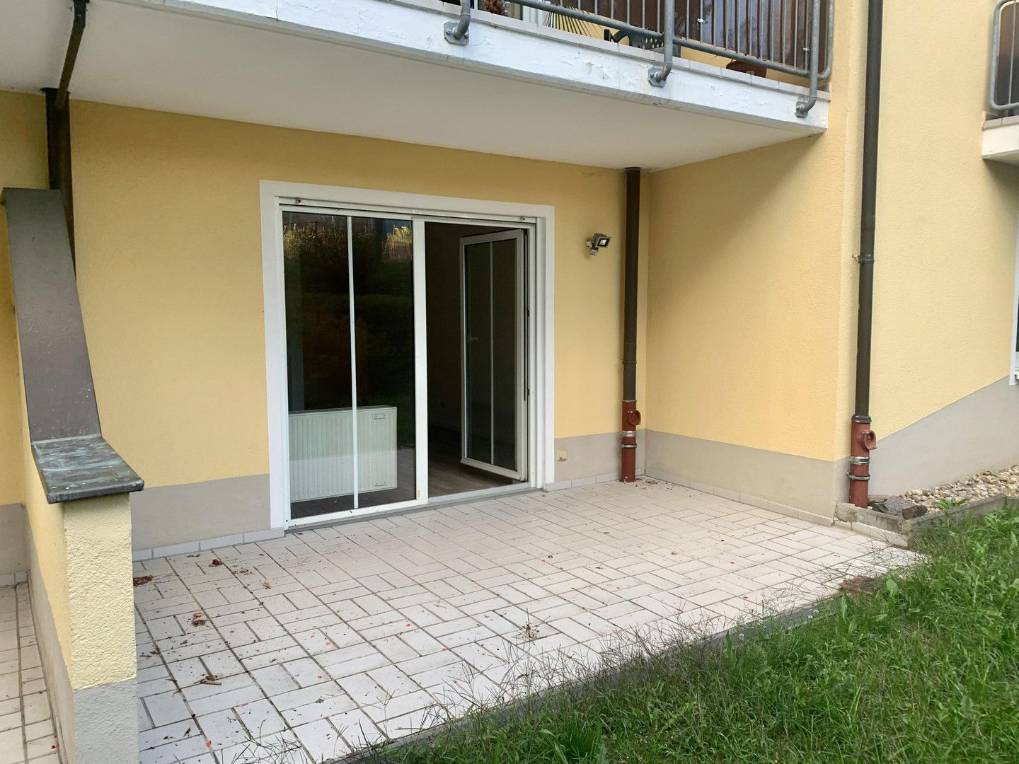 Terrassenwohnung zur Miete 175 € 1 Zimmer 32 m²<br/>Wohnfläche EG<br/>Geschoss 01.04.2025<br/>Verfügbarkeit Grimmaische Straße 58a Döbeln Döbeln 04720