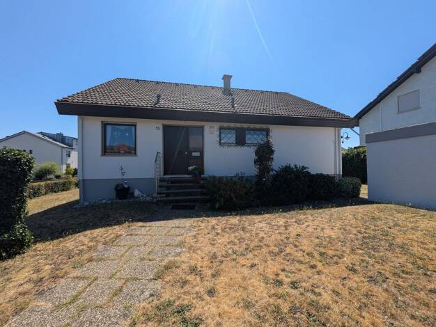 Einfamilienhaus zum Kauf provisionsfrei 330.000 € 5 Zimmer 118 m² 724 m² Grundstück frei ab 30.01.2027 Haßmersheim Haßmersheim 74855