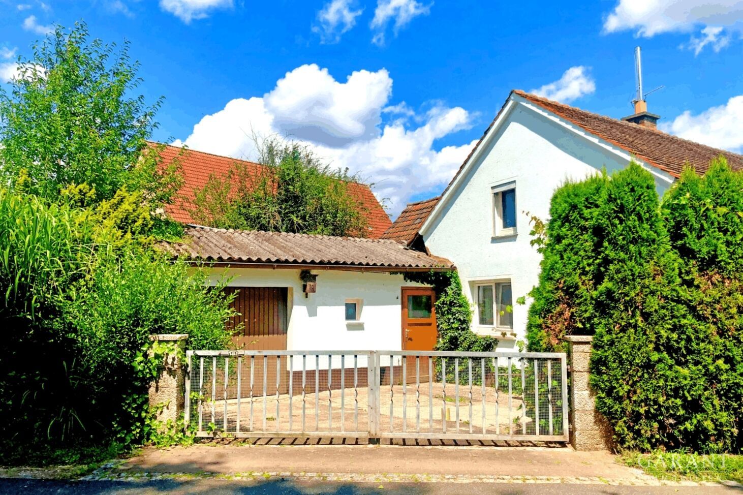 Einfamilienhaus zum Kauf 120.000 € 2 Zimmer 50 m²<br/>Wohnfläche 268 m²<br/>Grundstück Schornweisach Uehlfeld 91486