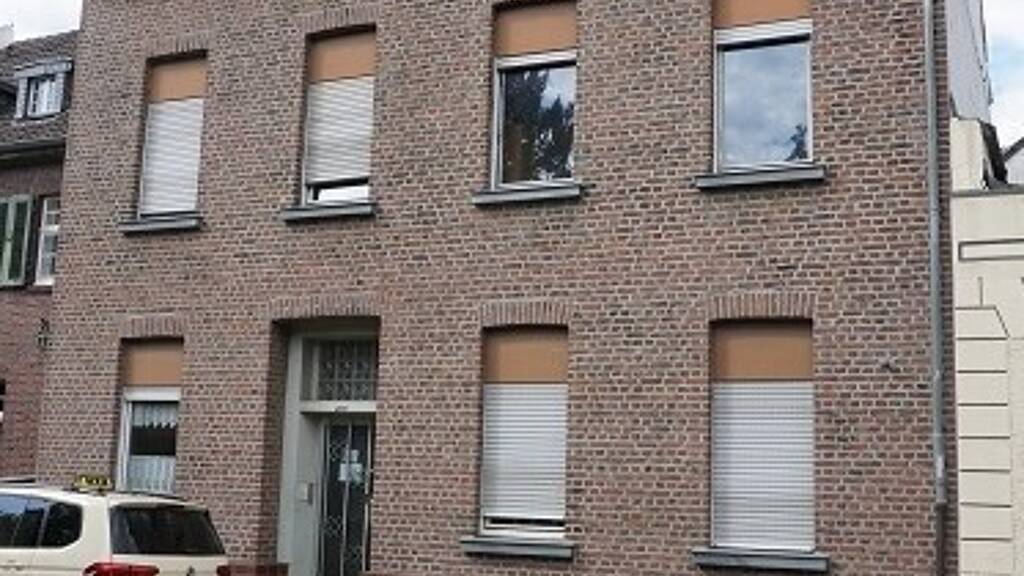 Mehrfamilienhaus zum Kauf 345.000 € 12 Zimmer 294 m² 829 m² Grundstück Dießem/Lehmheide Krefeld 47805